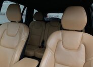 Volvo XC90 SUV / Terénní 2,0 l 220 kw