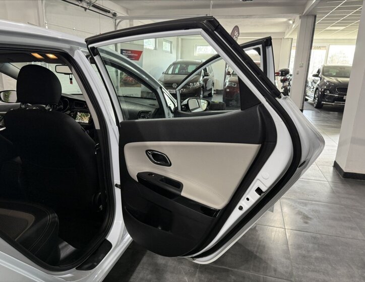 KIA Ceed Hatchback 1,6 l 94 kw