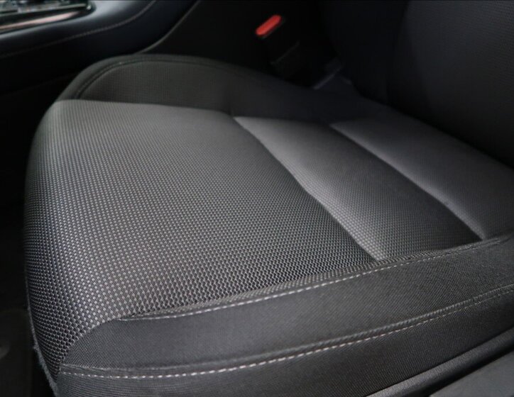 Mazda CX-30 SUV / Terénní 2,0 l 90 kw