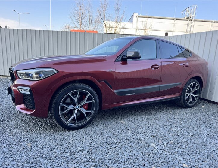 BMW X6 Sedan / Limuzína 3,0 l 210 kw