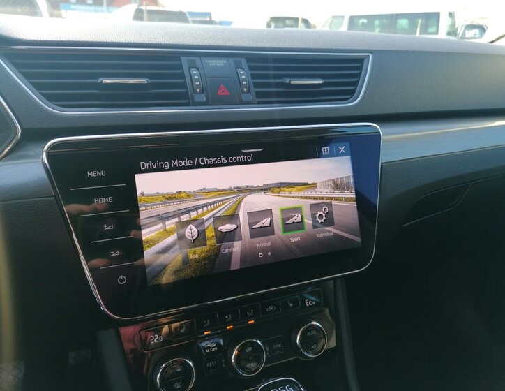 Škoda Superb Kombi 1,4 l 160 kw