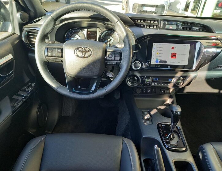 Toyota Hilux Ostatní 2,8 l 150 kw