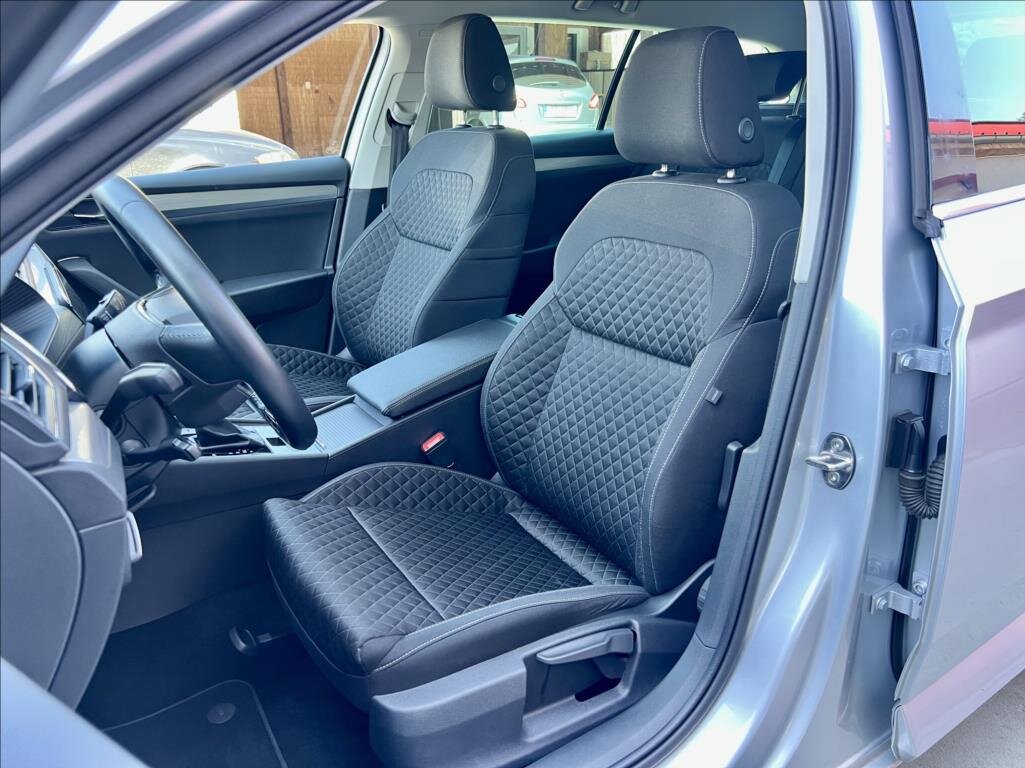 Škoda Superb Kombi 2,0 l 110 kw