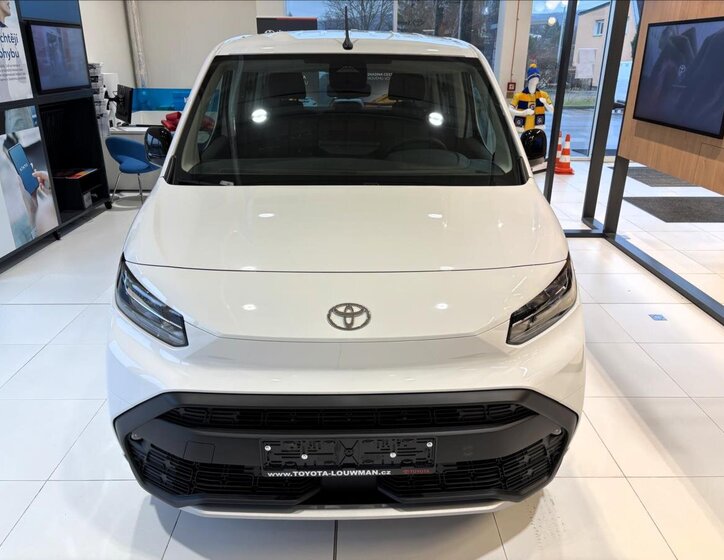 Toyota ProAce City Verso MPV 1,5 l 96 kw