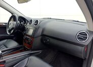 Mercedes-Benz Třídy M SUV / Terénní 3,0 l 165 kw