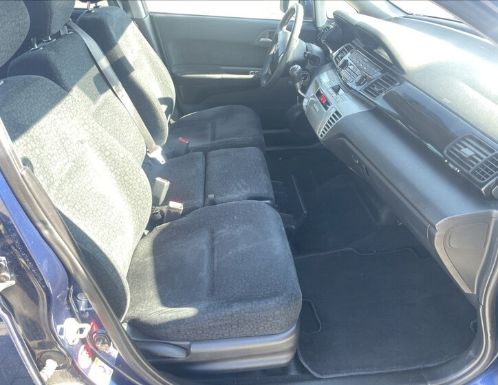 Honda FR-V Kombi 2,0 l 110 kw