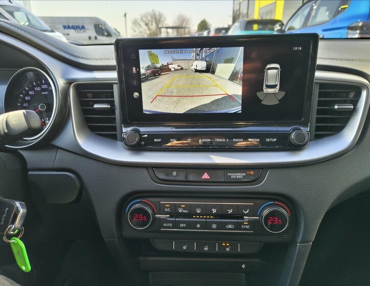 KIA Ceed Kombi 1,5 l 117 kw