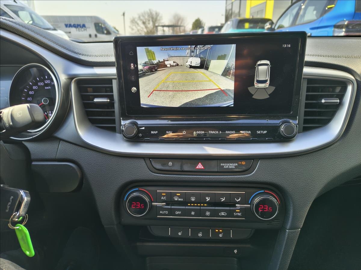 KIA Ceed Kombi 1,5 l 117 kw