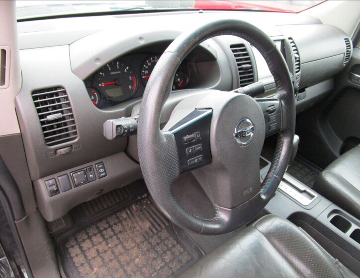 Nissan Navara Ostatní 2,5 l 126 kw