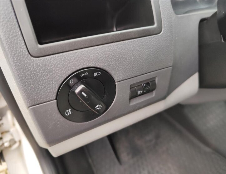 Volkswagen Transporter Ostatní 2,0 l 84 kw