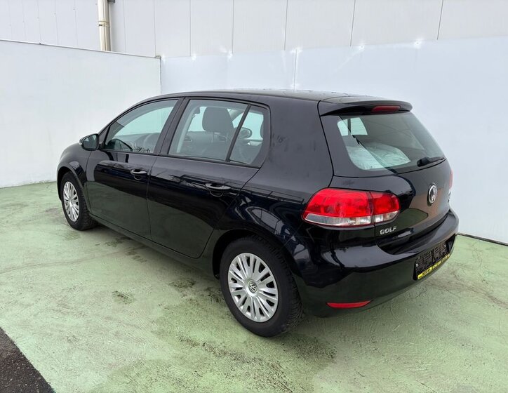 Volkswagen Golf Hatchback 1,6 l 75 kw