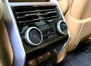 Land Rover Range Rover SUV 4,4 l 390 kw