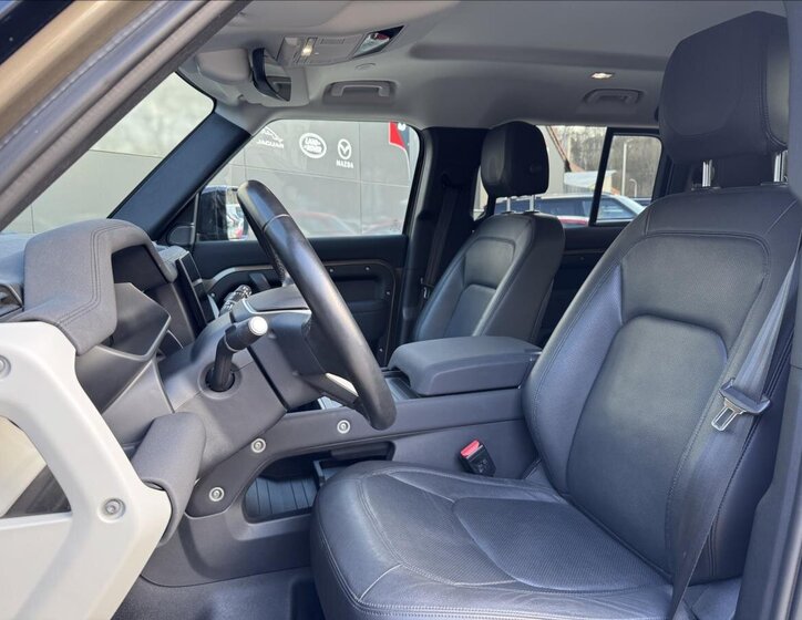 Land Rover Defender SUV / Terénní 3,0 l 221 kw
