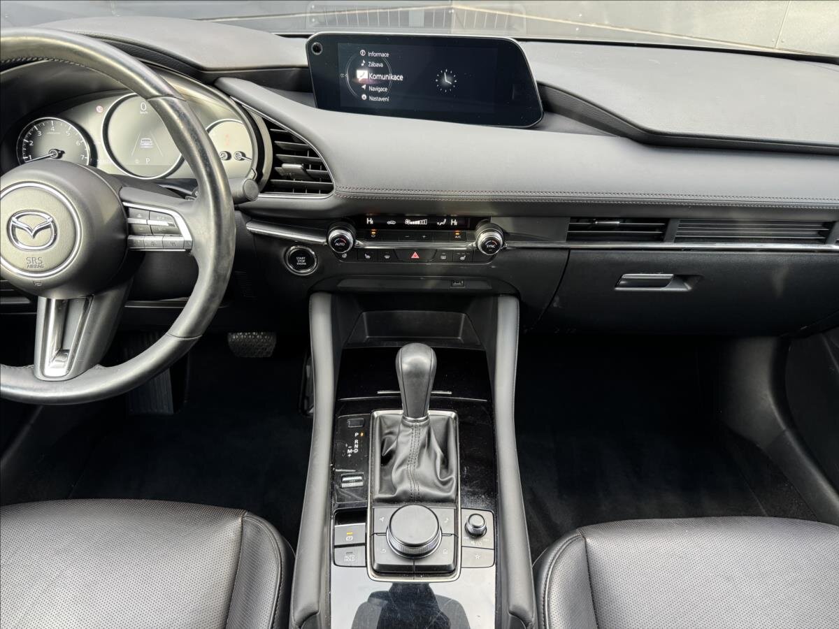Mazda 3 Sedan / Limuzína 2,0 l 132 kw