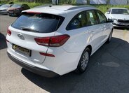 Hyundai i30 Kombi 1,6 l 81 kw