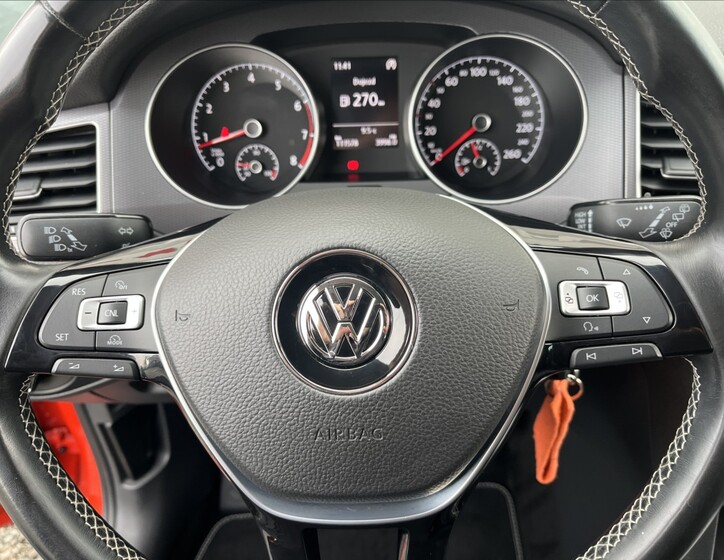 Volkswagen Golf Sportsvan 59