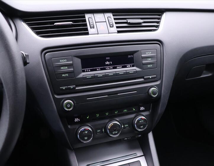 Škoda Octavia 16
