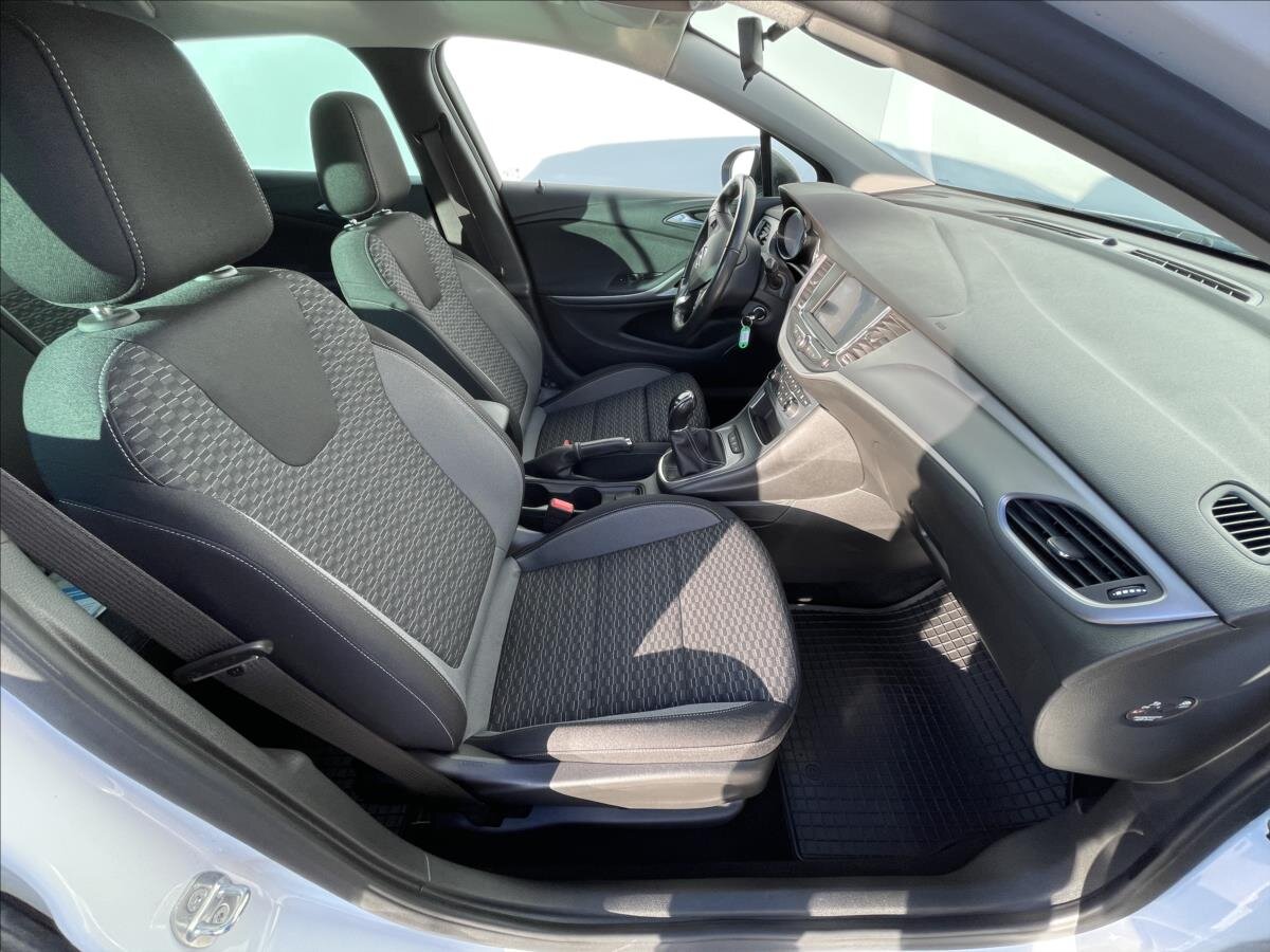 Opel Astra Kombi 1,5 l 90 kw