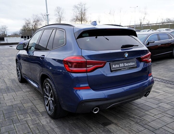 BMW X3 4