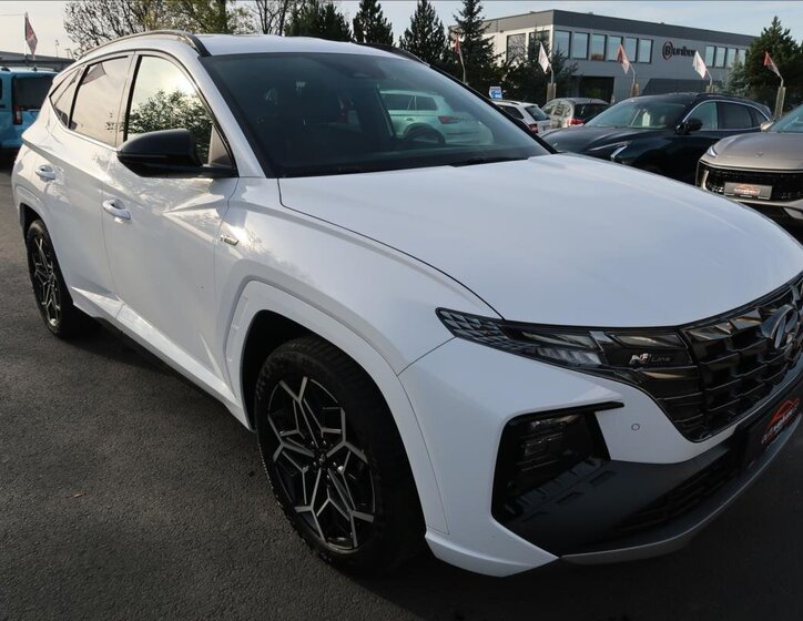 Hyundai Tucson SUV 1,6 l 110 kw