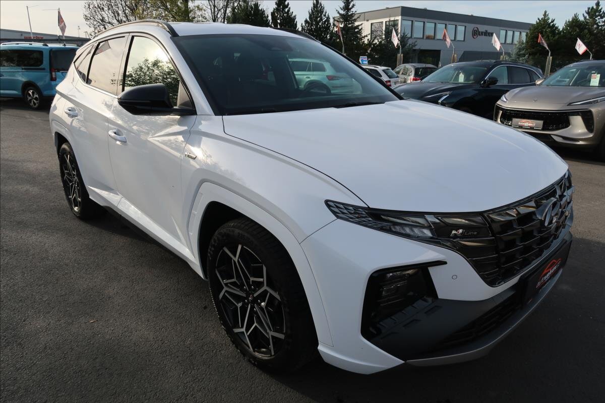 Hyundai Tucson SUV 1,6 l 110 kw