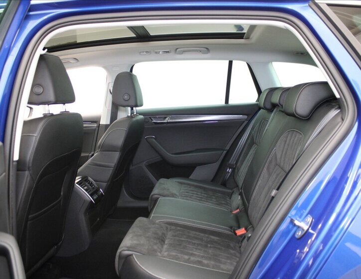 Škoda Superb Kombi 1,4 l 160 kw