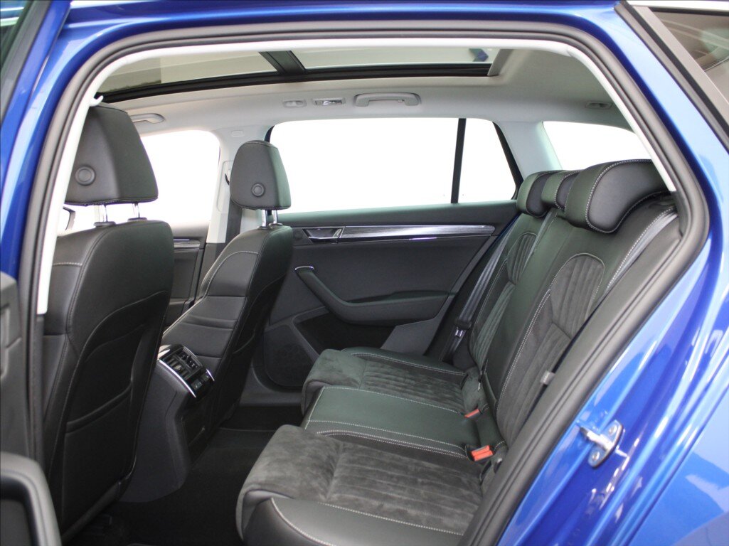 Škoda Superb Kombi 1,4 l 160 kw