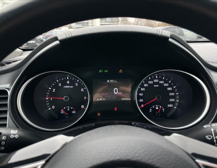 KIA Ceed Hatchback 998,0 74 kw