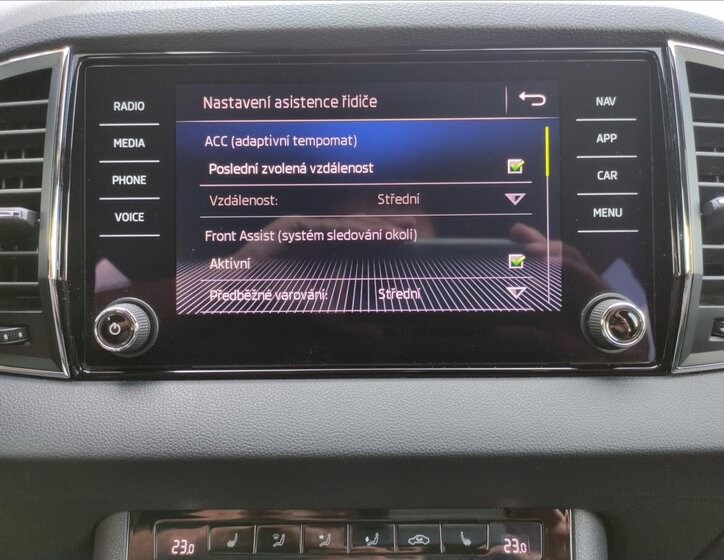 Škoda Karoq SUV / Terénní 2,0 l 110 kw