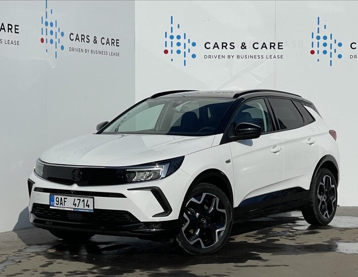 Opel Grandland SUV / Terénní 1,5 l 96 kw