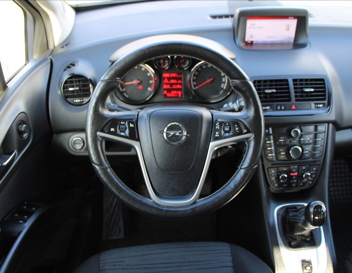 Opel Meriva 10