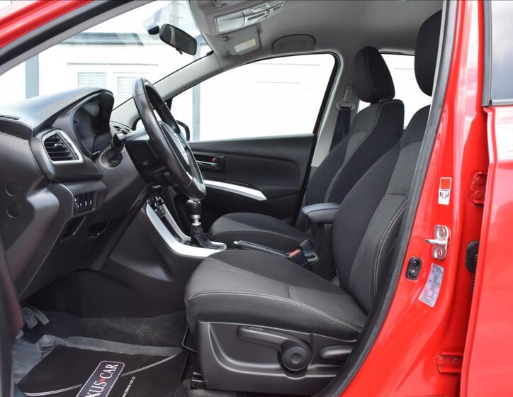 Suzuki SX4 S-Cross 15