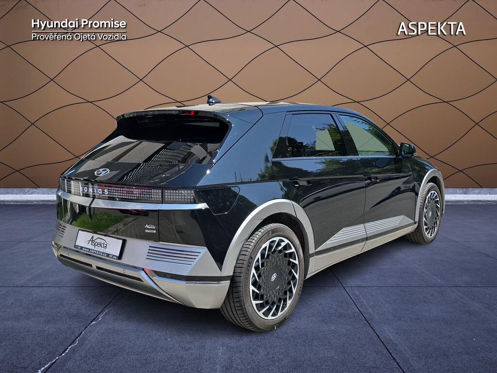 Hyundai Ioniq 5 SUV / Terénní 0,0 239 kw