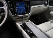 Volvo S60 Sedan / Limuzína 2,0 l 184 kw