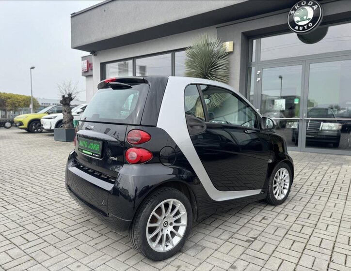 Smart Fortwo Kupé 999,0 52 kw