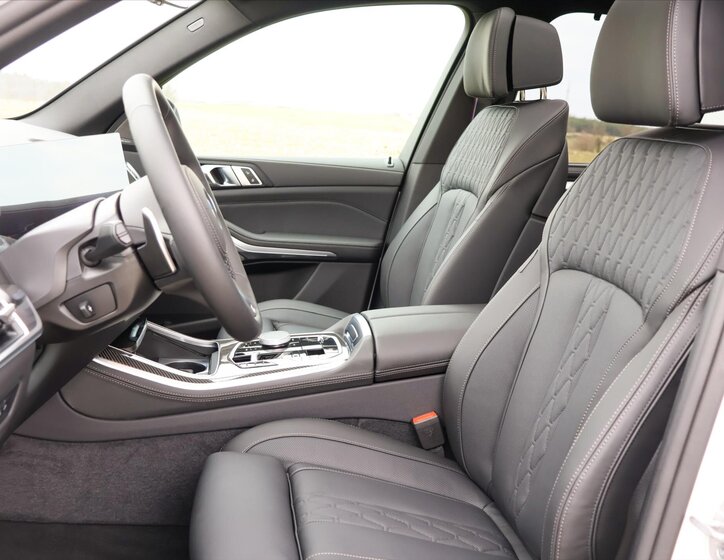 BMW X5 SUV / Terénní 3,0 l 259 kw