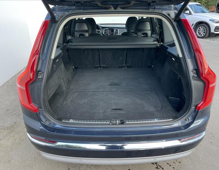 Volvo XC90 23