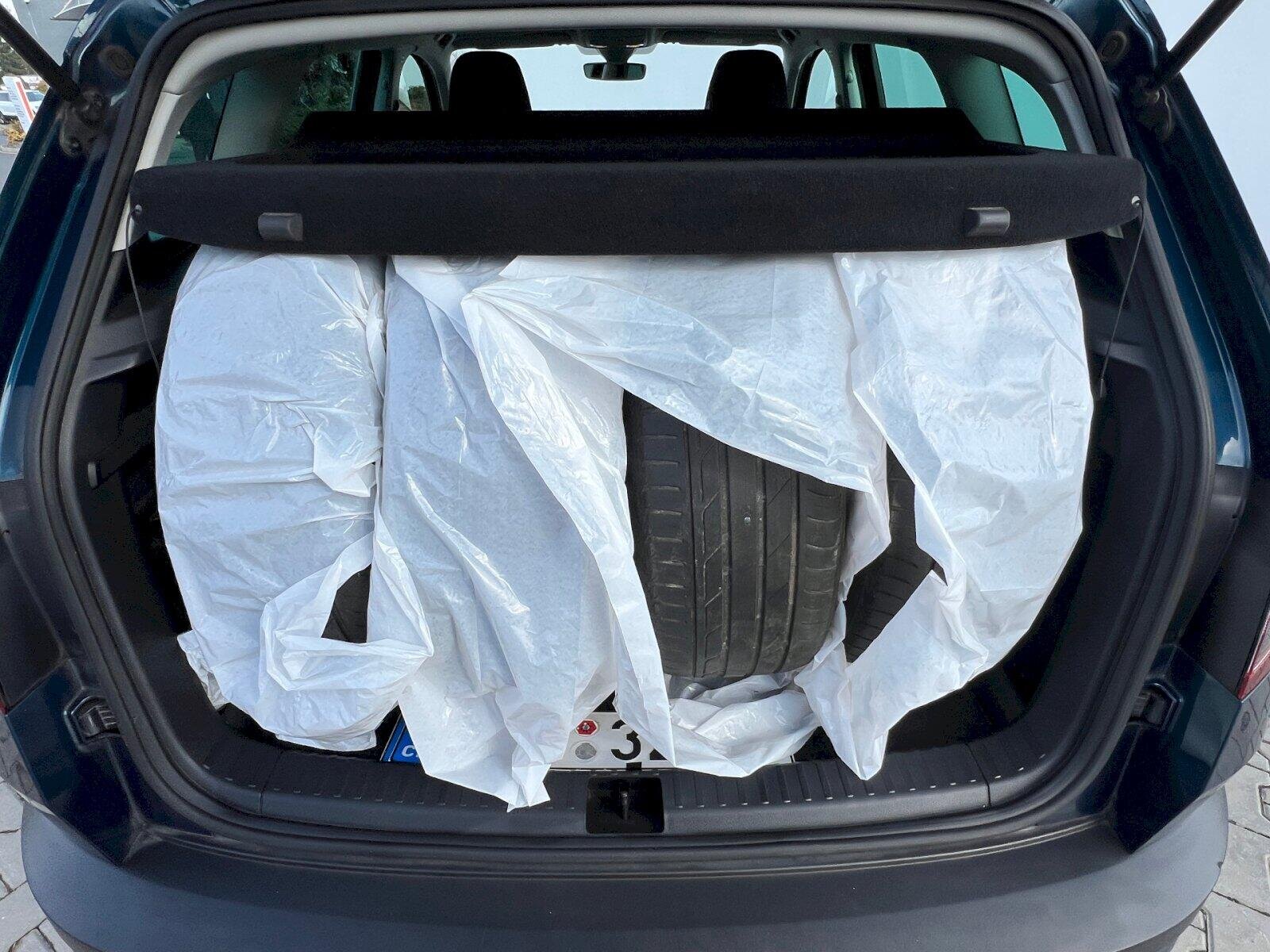 Škoda Karoq SUV / Terénní 1,5 l 110 kw