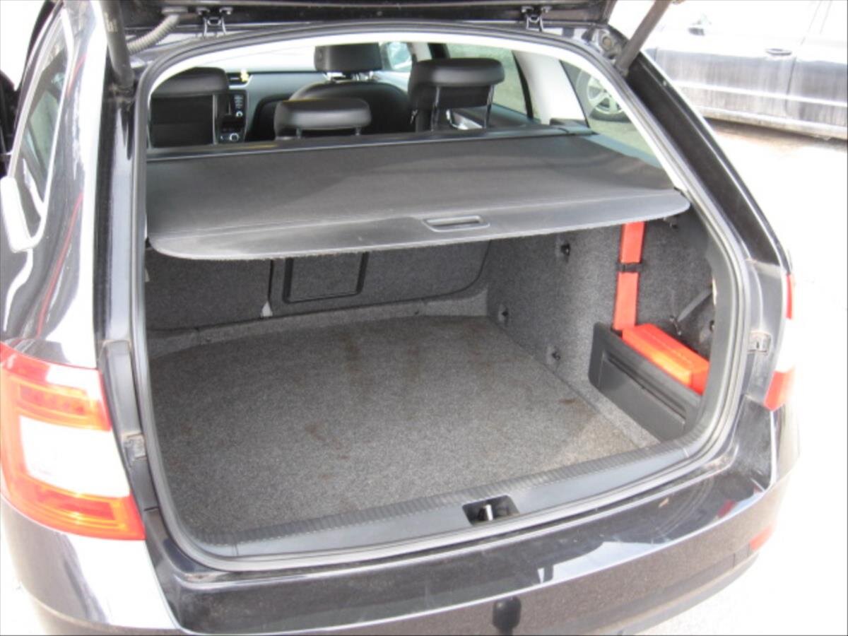 Škoda Octavia Kombi 1,6 l 77 kw