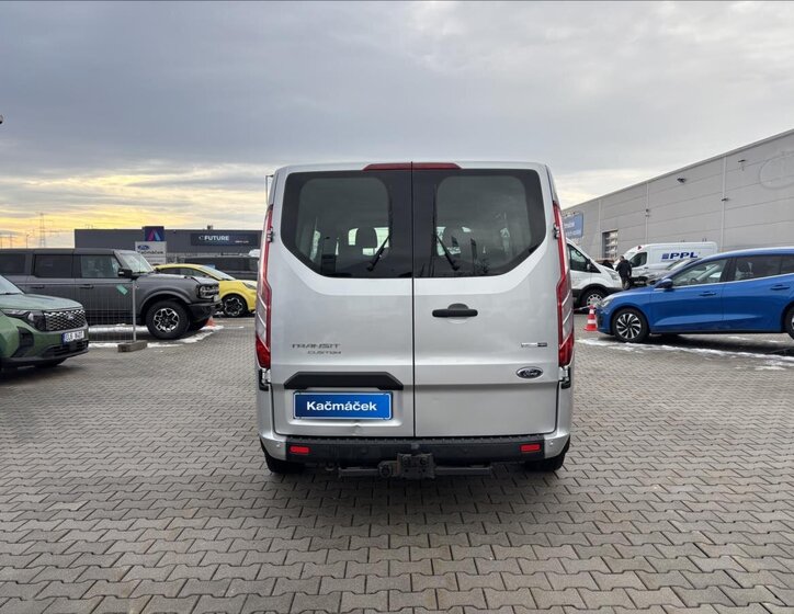Ford Transit Custom 4