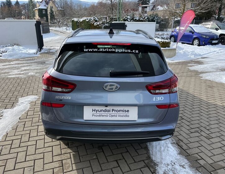 Hyundai i30 Kombi 998,0 73 kw