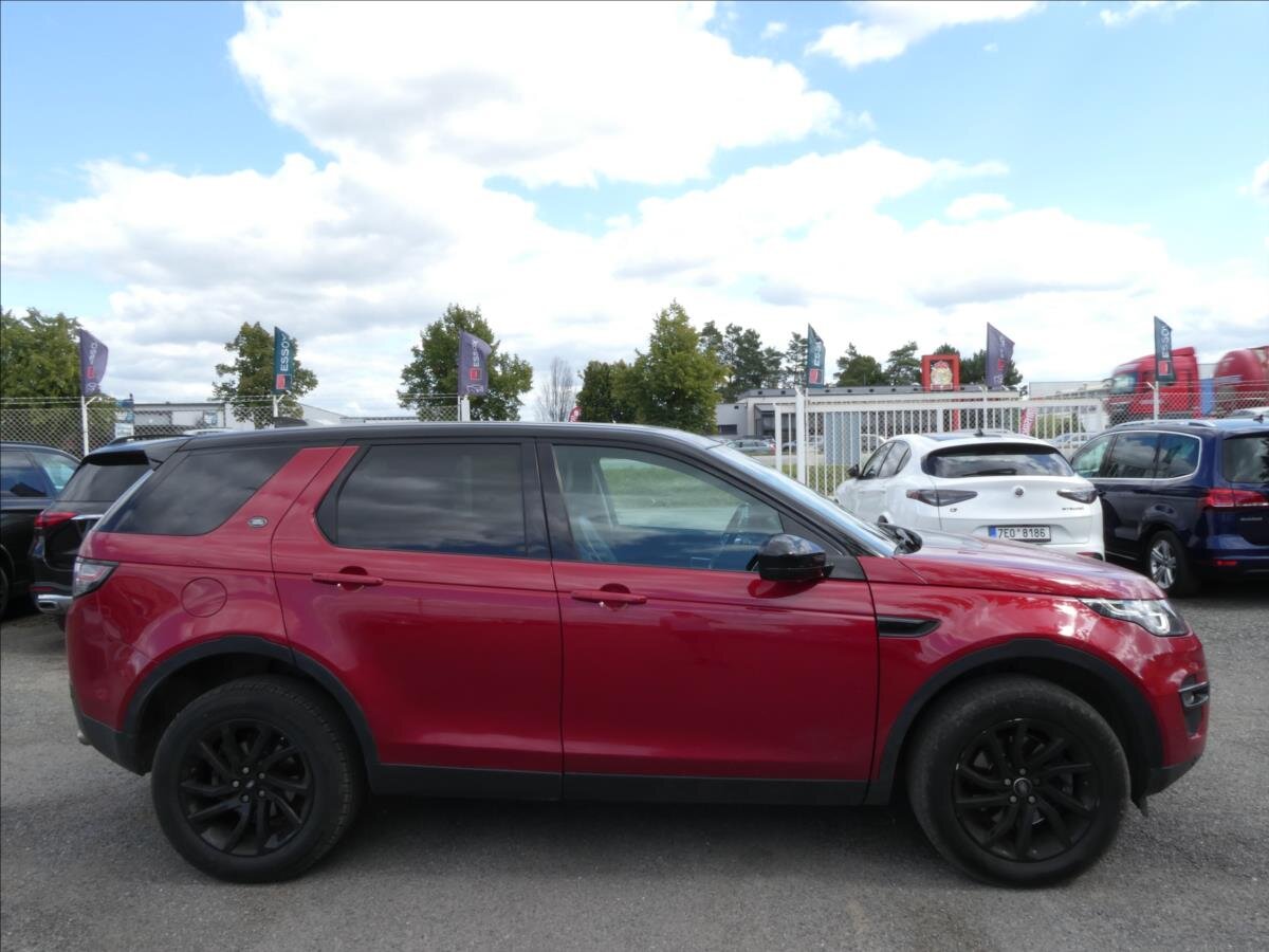 Land Rover Discovery Sport SUV / Terénní 2,0 l 110 kw