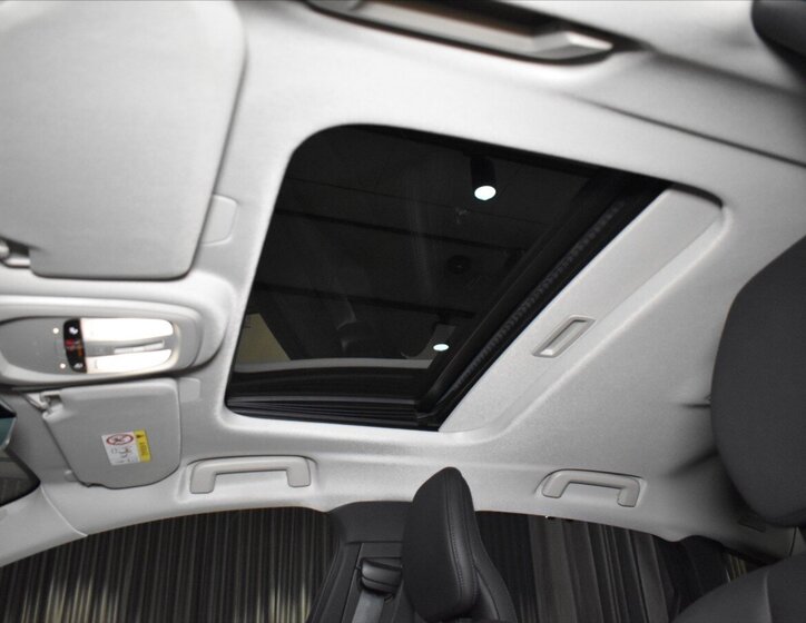 Volvo S90 Sedan 2,0 l 335 kw