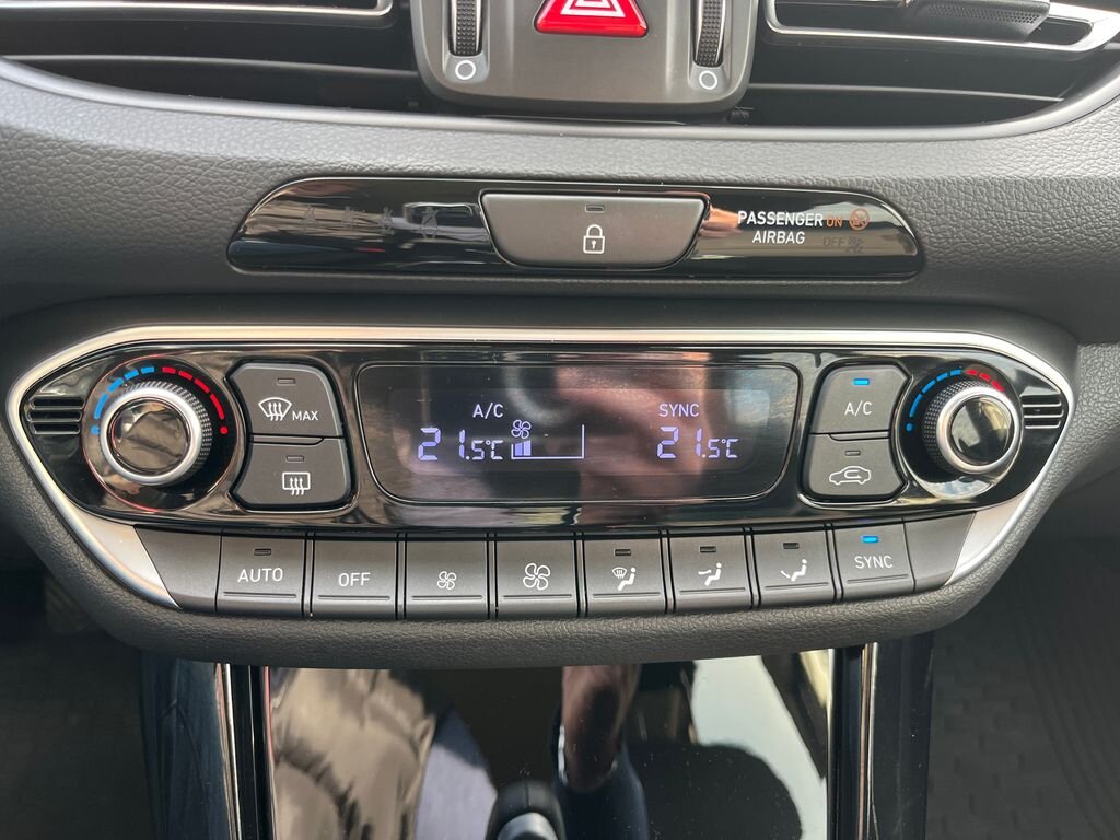 Hyundai i30 Kombi 998,0 73 kw