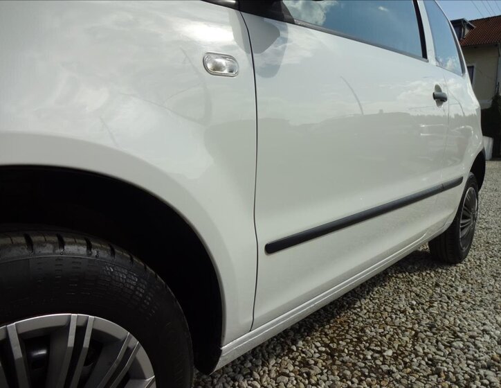 Volkswagen Fox Hatchback 1,4 l 51 kw