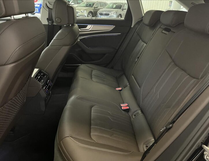 Audi A6 Allroad Kombi 3,0 l 253 kw