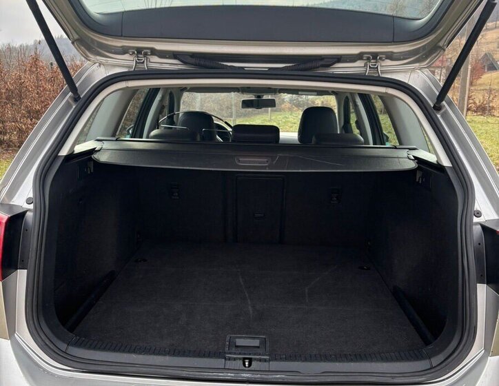 Volkswagen Golf Kombi 0,0 0