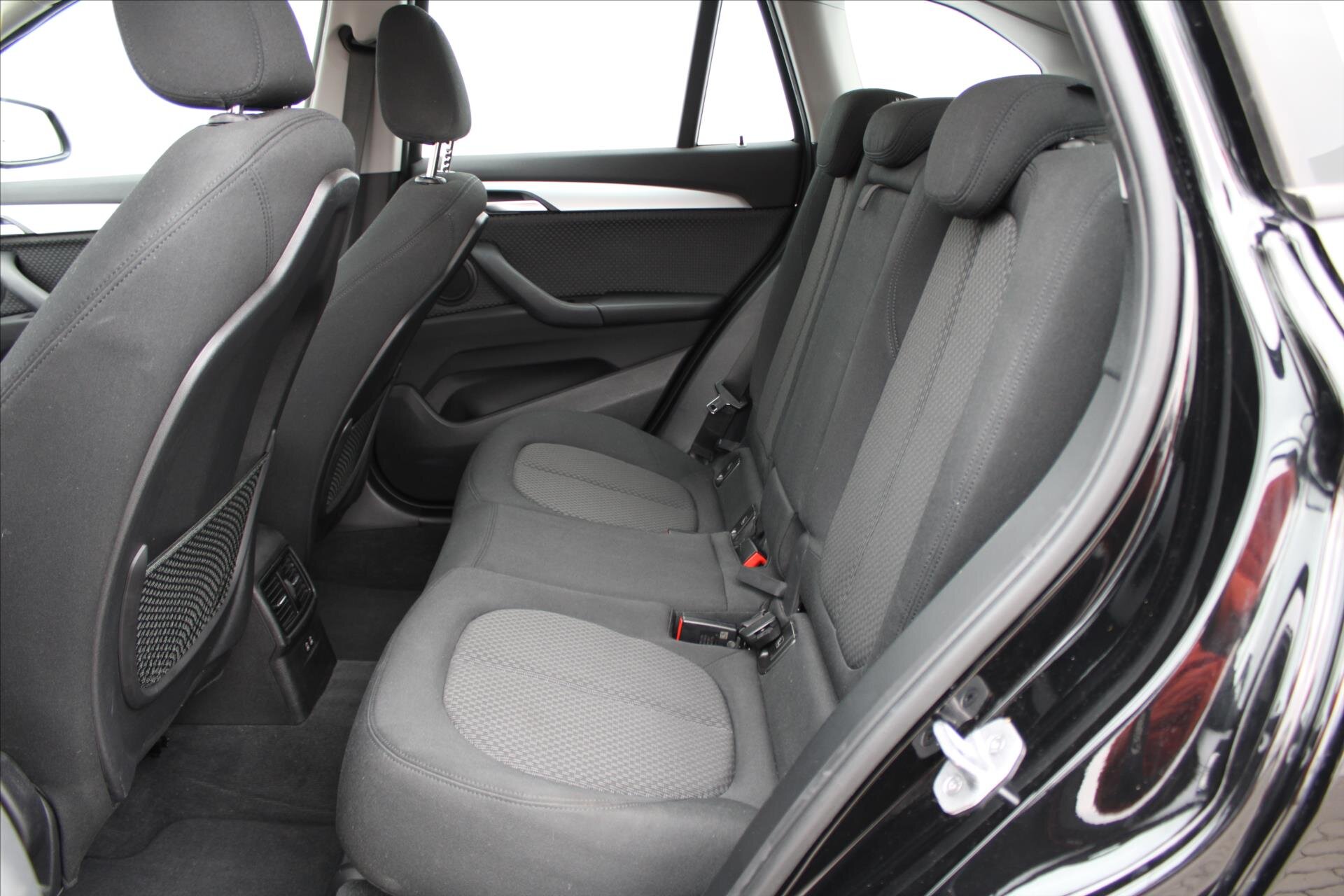 BMW X1 SUV 2,0 l 140 kw