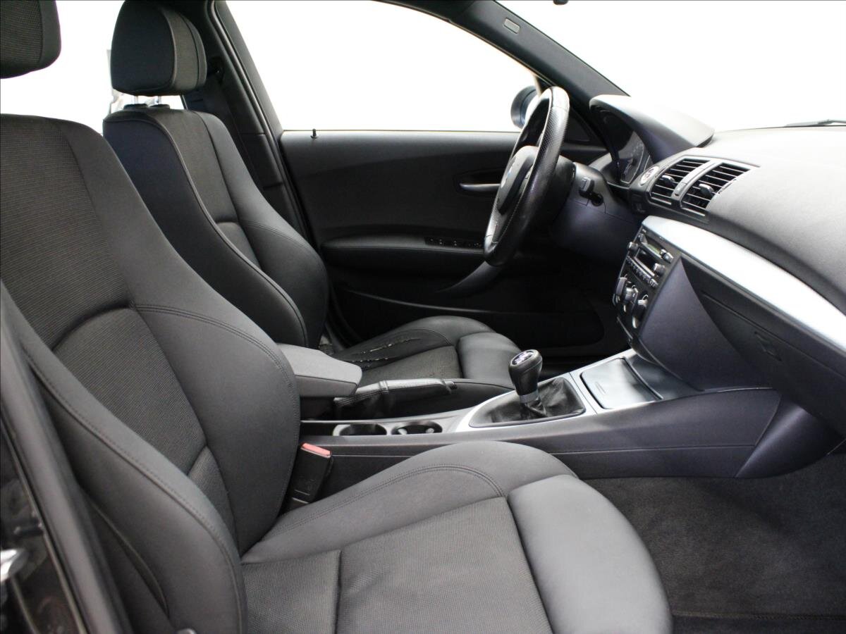 BMW Řada 1 Hatchback 3,0 l 195 kw