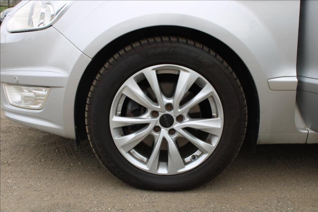 Ford Galaxy Kombi 2,0 l 103 kw